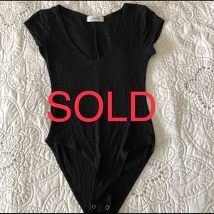 LILYFUL Ribbed Bodysuit